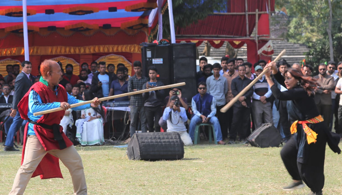 ইবিতে ঐতিহ্যবাহী লাঠিখেলা অনুষ্ঠিত