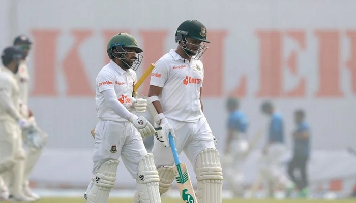 ঢাকা টেস্ট: প্রথম দিনে হতাশ করলো বাংলাদেশ