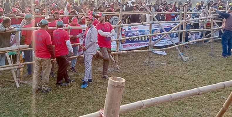 রাজশাহীতে ৪ ঘণ্টা আগেই শুরু বিএনপির গণসমাবেশ