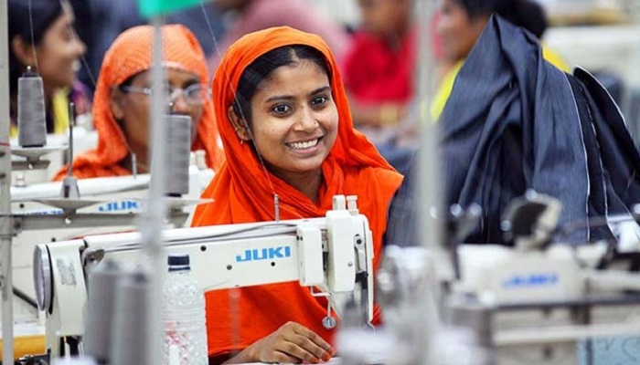 ইউরোপে পোশাক রপ্তানি প্রবৃদ্ধির শীর্ষে বাংলাদেশ