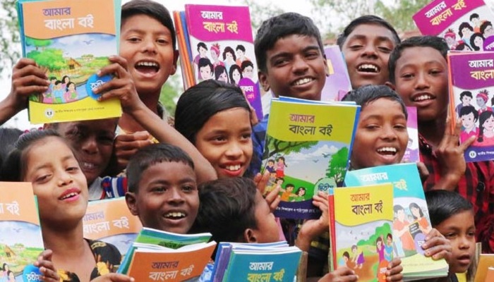 এবার বছরের প্রথম দিনেই বই উৎসব