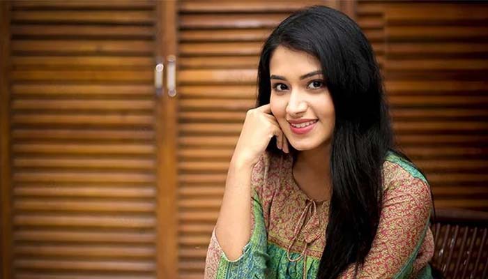 দুর্ঘটনার রোমহর্ষক বর্ণনা ফারিণের