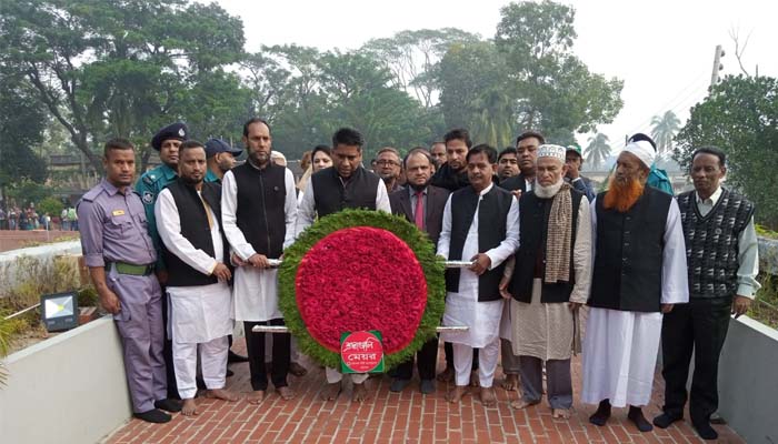 পালিত হচ্ছে বরিশাল মুক্ত দিবস