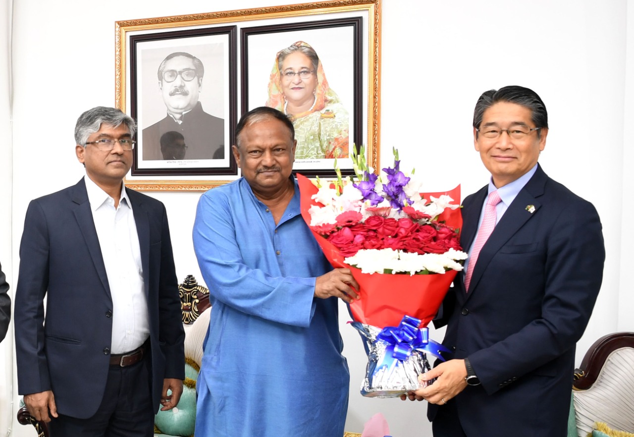 মুক্ত বাণিজ্য চুক্তি স্বাক্ষরের সম্ভাব্যতা সমীক্ষা শুরুর ঘোষণা