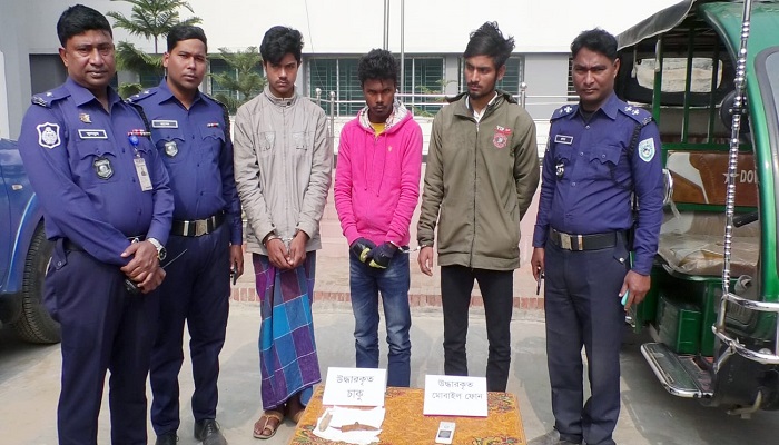 গোবিন্দগঞ্জে অটোরিক্সা চালক হত্যা, গ্রেপ্তার ৩