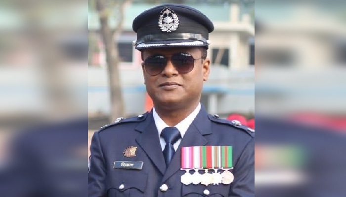 কোম্পানীগঞ্জ থানার নতুন ওসি হিল্লোল রায়ের যোগদান
