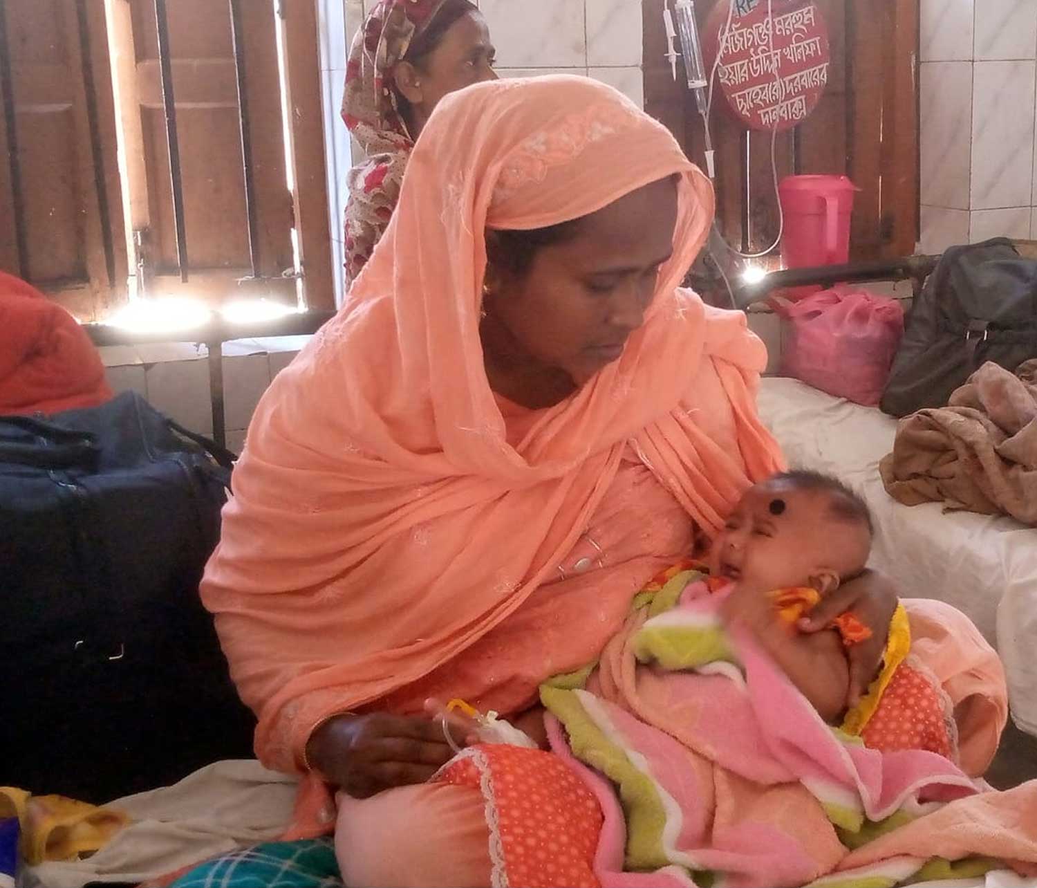 বাড়ছে সর্দি-কাশি, ডায়রিয়ার প্রাদুর্ভাব