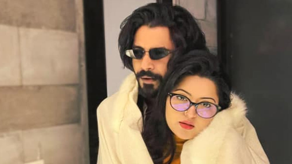 রাজের বিরুদ্ধে পরী মণির গায়ে হাত তোলার অভিযোগ