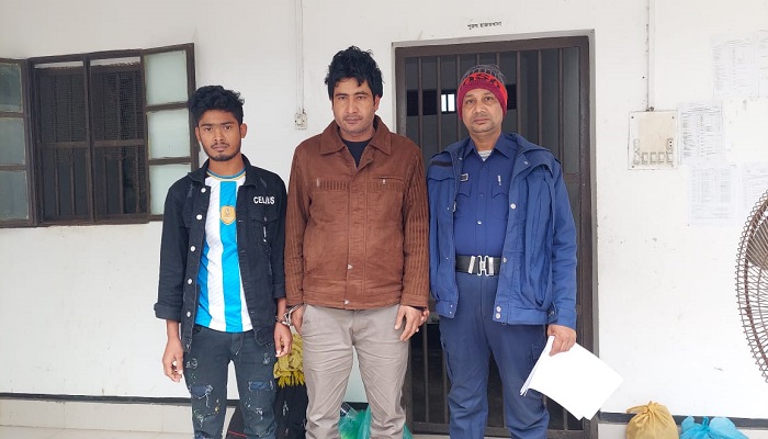 শ্রীনগরে বৈদ্যুতিক তার চুরি, সাবেক চেয়ারম্যানের ছেলে গ্রেপ্তার