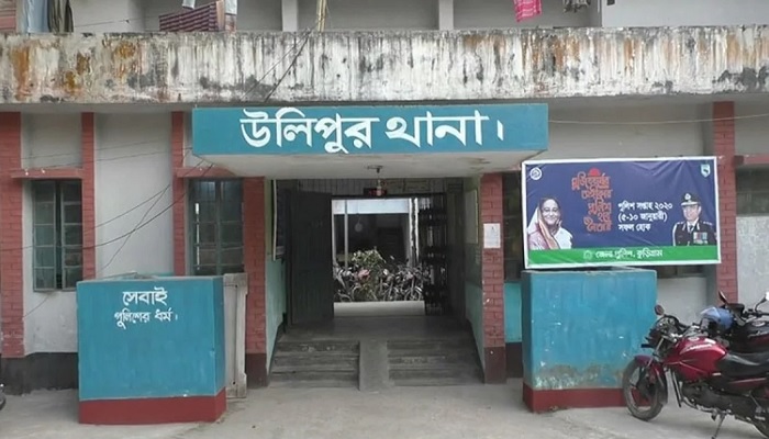 উলিপুরে এক ব্যক্তিকে জবাই করে হত্যা, আটক ১