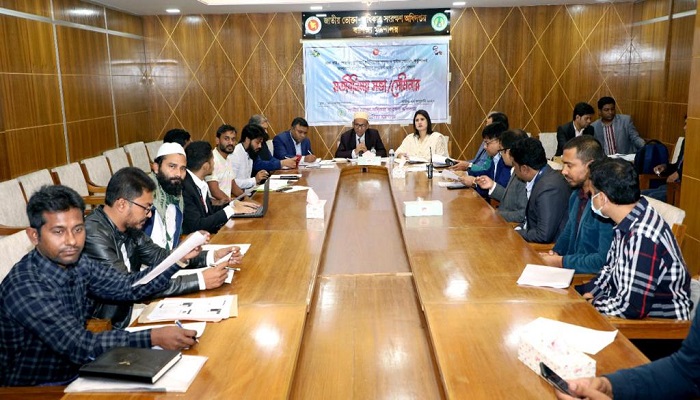 সিএনজিচালিত অটোরিকশায় মিটার প্রতারণামাত্র