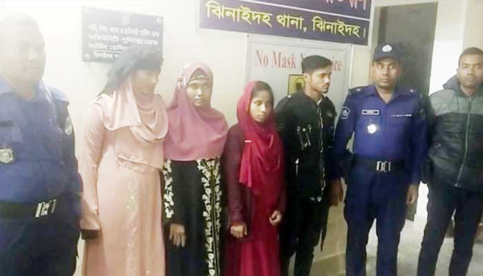 ঝিনাইদহে ৪ রোহিঙ্গা আটক