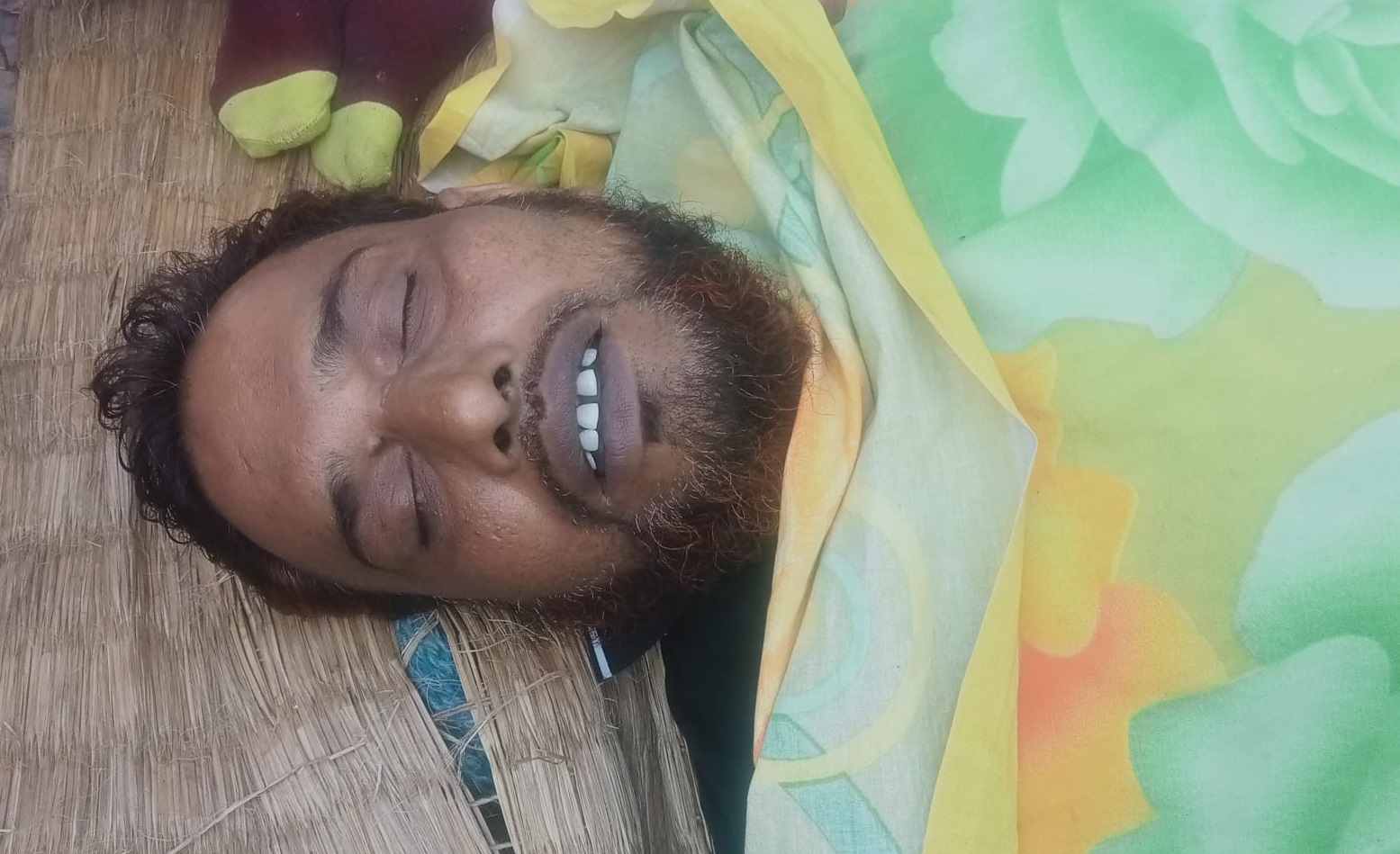 তালায় ট্রাকের ধাক্কায় ব্যবসায়ীর মৃত্যু