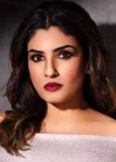 পদ্মশ্রী পুরস্কার পেলেন রাভিনা-কিরাভানি-জাকির হুসেইন