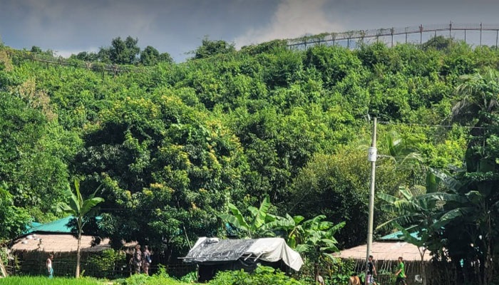 তুমব্রু সীমান্তে টানা তিনদিনের গোলাগুলি, আতঙ্কে স্থানীয়রা