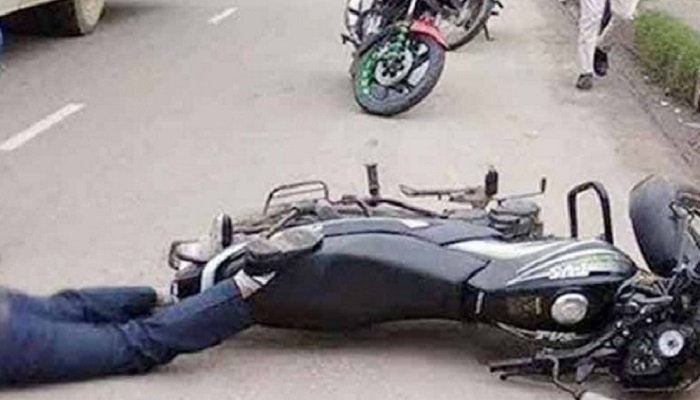 ঝালকাঠিতে সড়ক দুর্ঘটনায় ২ মোটরসাইকেল আরোহী নিহত