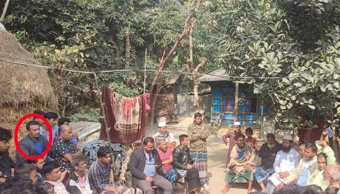 গ্রাম্য সালিশ: ধর্ষণ চেষ্টার শাস্তি ১০ বার কান ধরে ওঠবস!