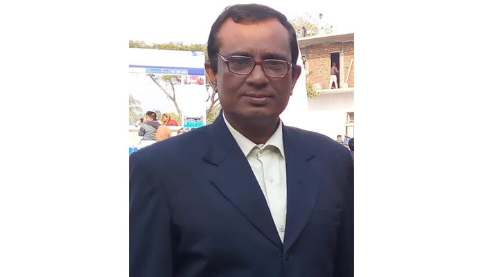 সড়ক দূর্ঘটনায় প্রান গেল কলেজ শিক্ষকের