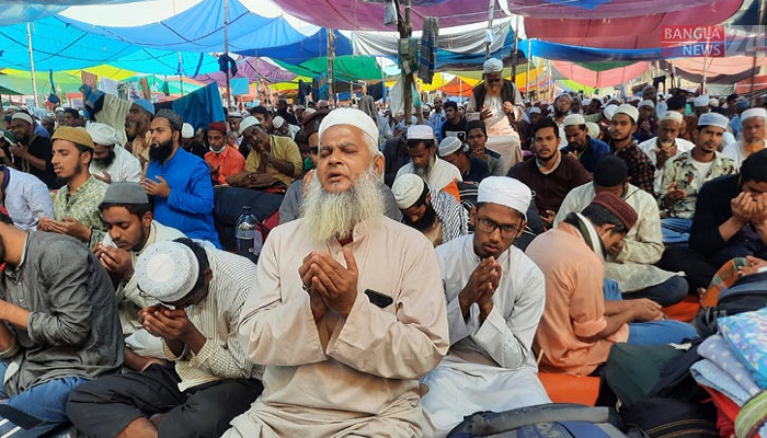 আখেরি মোনাজাতে সমাপ্ত বিশ্ব ইজতেমার দ্বিতীয় পর্ব
