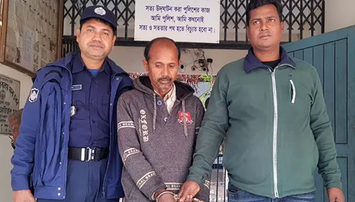 মানিকগঞ্জে শিশু ধর্ষণ চেষ্টার অভিযোগ, আটক ১