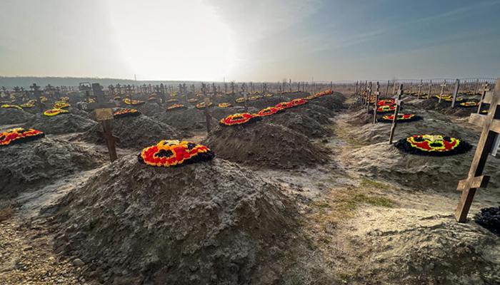 রাশিয়ায় মিললো ওয়াগনার সেনাদের কবর