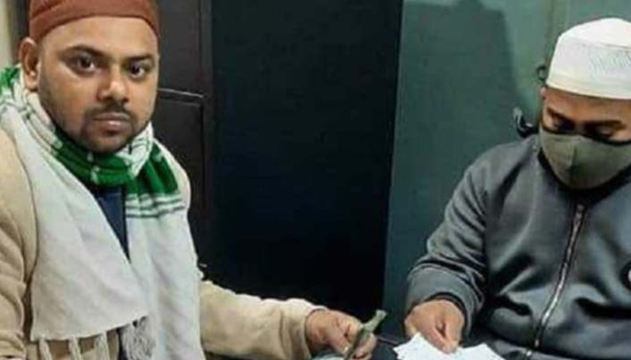 বিনা টিকেটে রেল ভ্রমণ, ১০ হাজার টাকা মাশুল