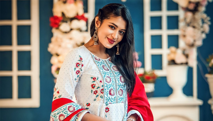 ফারিণের নতুন শুরু