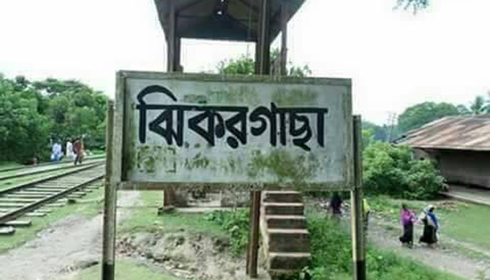 নগদ টাকা-স্বর্ণালঙ্কার নিয়ে উধাও প্রবাসীর স্ত্রী