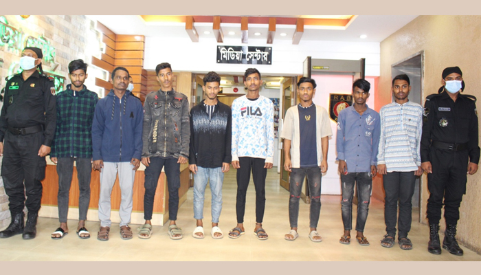 বিডিএসকে গ্রুপের ৮সদস্য গ্রেপ্তার