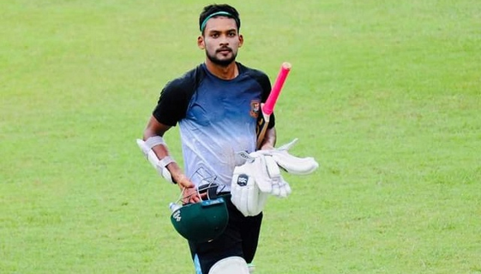 হেলমেট ছুড়ে মারায় শান্তকে বিসিবি‘র তিরস্কার