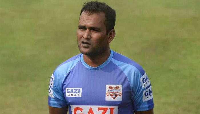 হতাশা প্রকাশ করে শাস্তি পেলেন কুমিল্লার কোচ