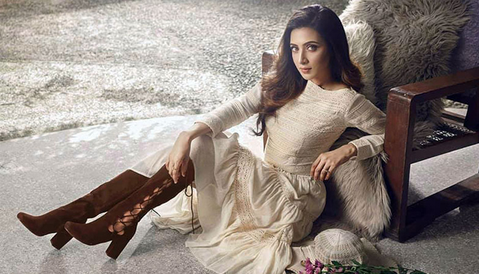 নতুন ওয়েব সিরিজে মিম