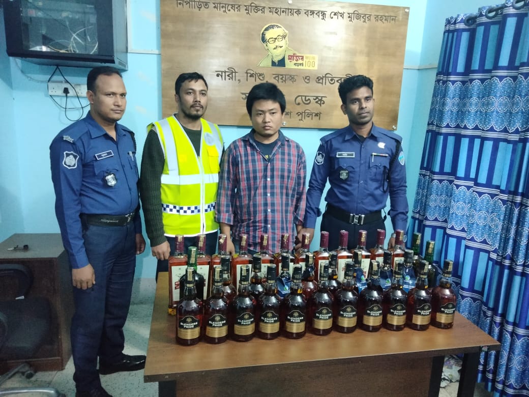 পানছড়িতে সিএনজি, ভারতীয় মদসহ আটক ১