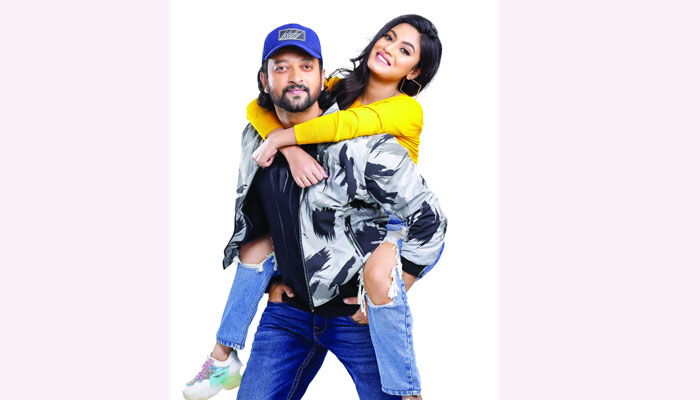 নতুন জুটির ‘প্রেমকাব্য’