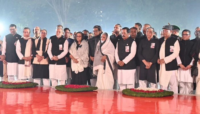 একুশ স্বাধীনতা বিরোধীদের বিপক্ষে লড়াইয়ের প্রেরণা