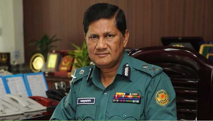 সাবেক কমিশনার আছাদুজ্জামানসহ ১৫ পুলিশের মামলা খারিজ