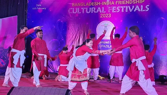 শ্রীমঙ্গলে ‘মায়ার আত্মকাহন’ নাটকের মহড়ায় তারার মেলা