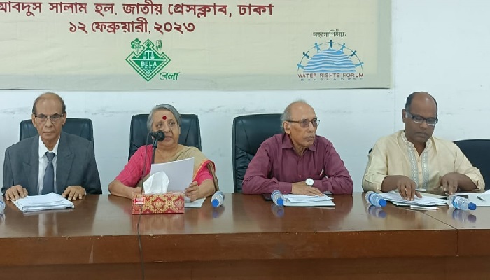এখন নদী-খাল দখল করে বুক ফুলিয়ে