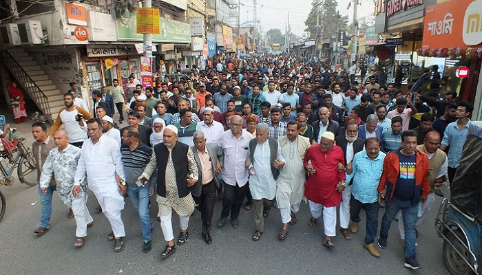 রাষ্ট্রপতি পদে মোহাম্মদ সাহাবুদ্দিনের মনোনয়ন: ঈশ্বরদীতে আনন্দ মিছিল