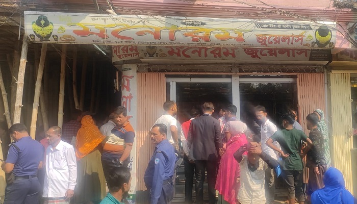 আখাউড়ায় স্বর্ণের দোকানে চুরি, ৪৫ ভরি স্বর্ণ লুট