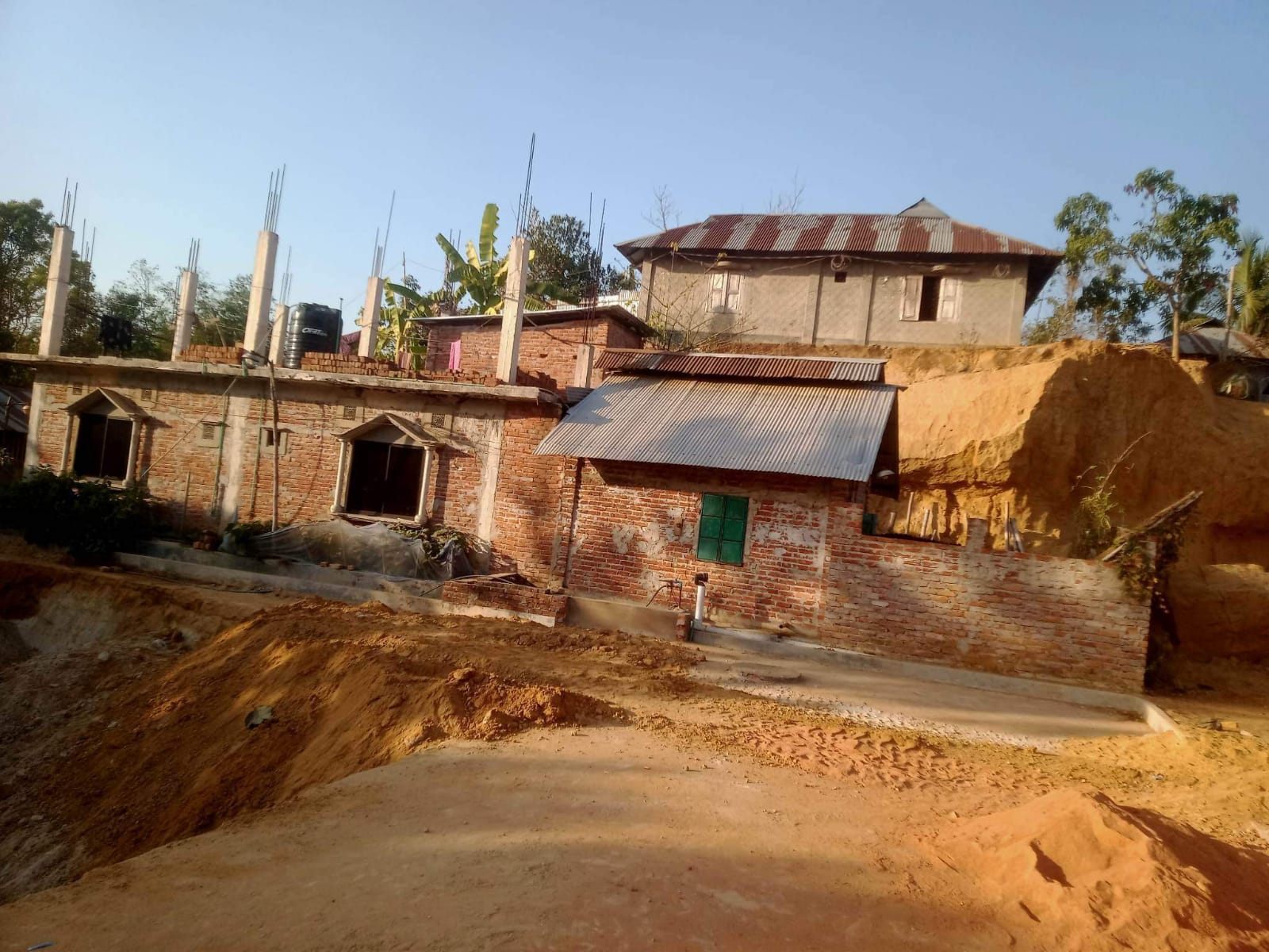 রামগড়ে বালু-মাটি ব্যবসায়ীর ৩ লাখ টাকা জরিমানা