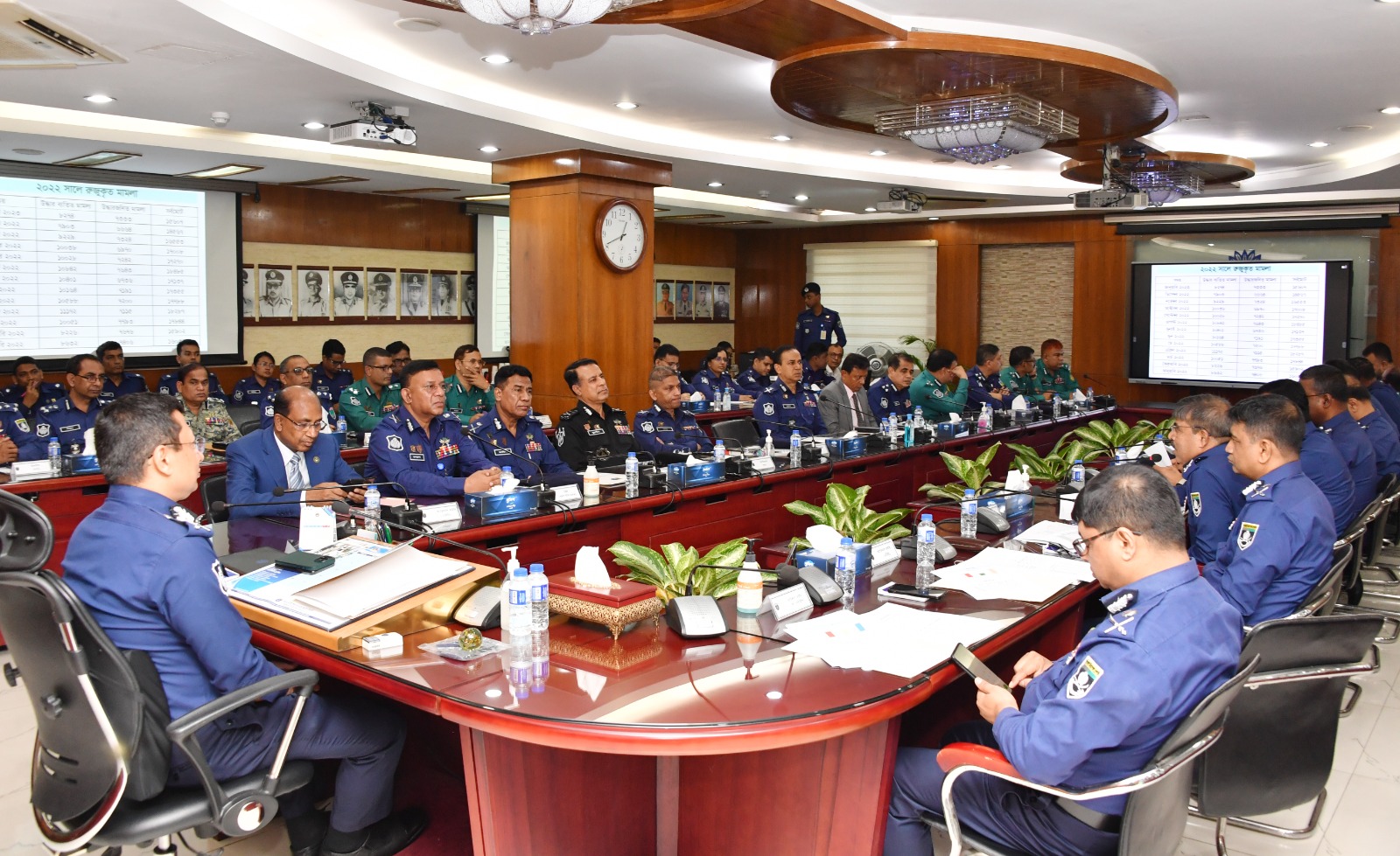 কিশোর অপরাধ দমনে ব্যবস্থা নেয়ার নির্দেশ