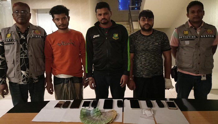 বিকাশে প্রতারণা করে আলিশান বাড়ি গড়েছে সংঘবদ্ধ চক্র