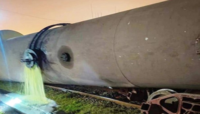 চট্টগ্রামে ৪০ হাজার লিটার ডিজেল ড্রেনে