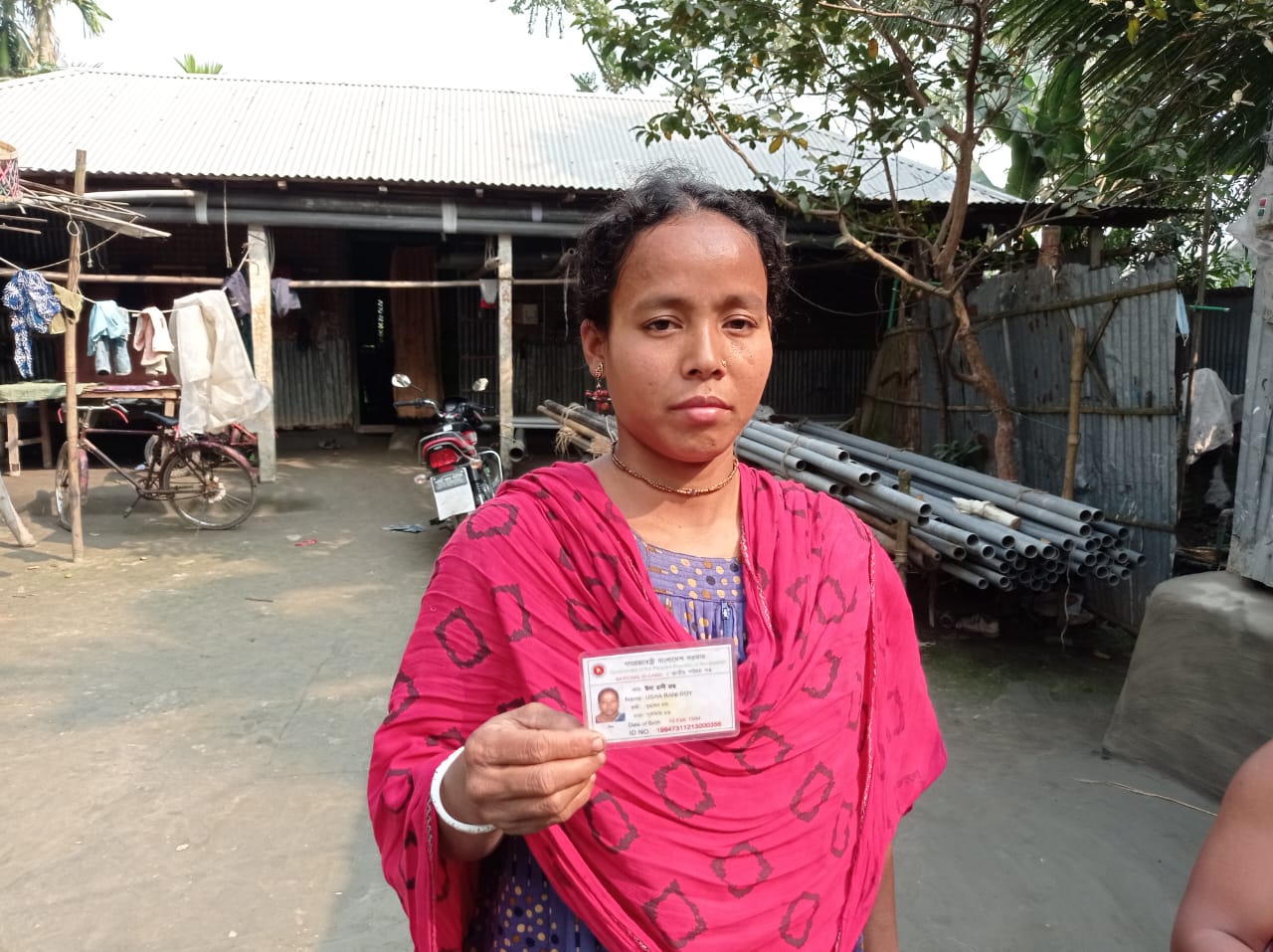 ডিমলায় ভিজিডি কার্ড বিতরণে অনিয়ম