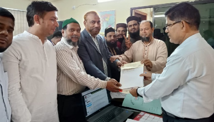 বোয়ালখালীতে মনোনয়নপত্র জমা দিলেন ৪ প্রার্থী