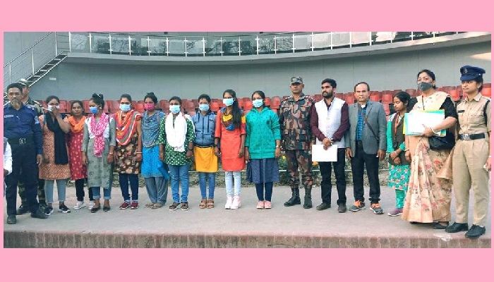 দেশে ফিরেছে পাচারের শিকার ৯ নারী