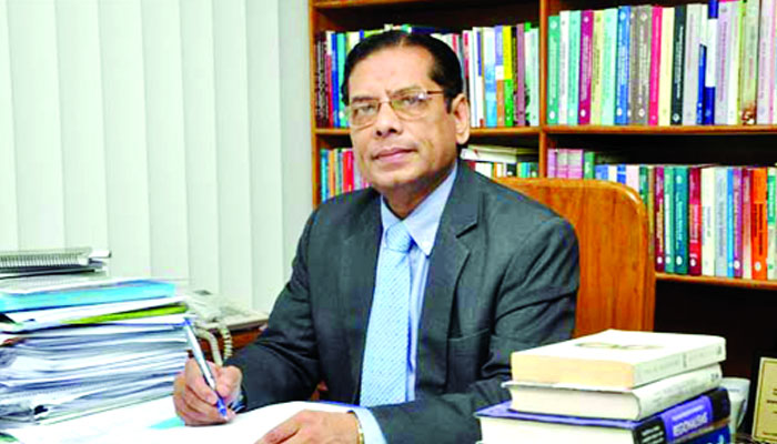 বেশি চাপে নিম্ন ও মধ্যবিত্তরা