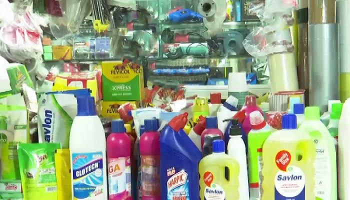 টয়লেট্রিজের দামে লোভের আগুন