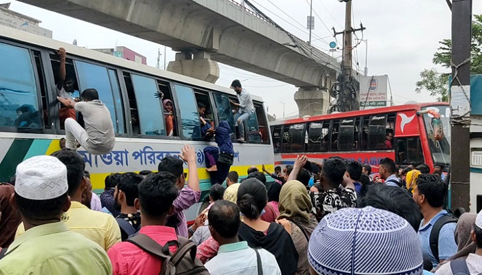 যাত্রাবাড়ীতে বাসের ধাক্কায় শিক্ষার্থী নিহত